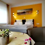 Hotel & Zum Domkreuger 3*