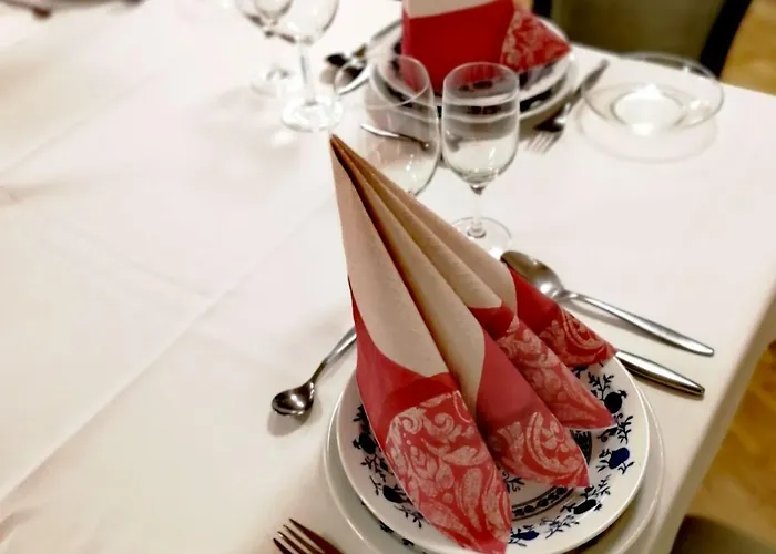 Otel & Zum Domkreuger 3*