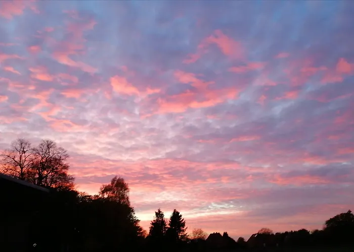 & Zum Domkreuger
